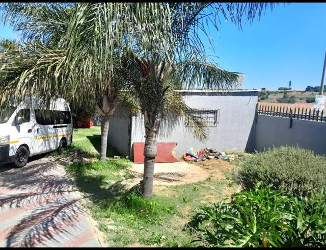 5 BEDROOM HOUSE FOR SALE IN ROODEPOORT WEST